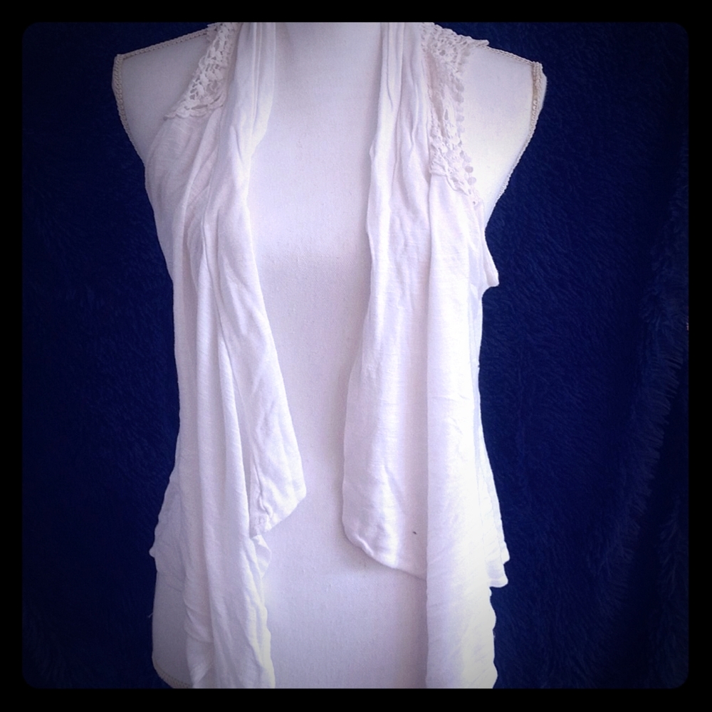 Sleeveless coverup